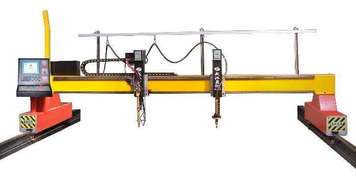 數(shù)控龍門式切割機(jī) 數(shù)控龍門式切割機(jī)