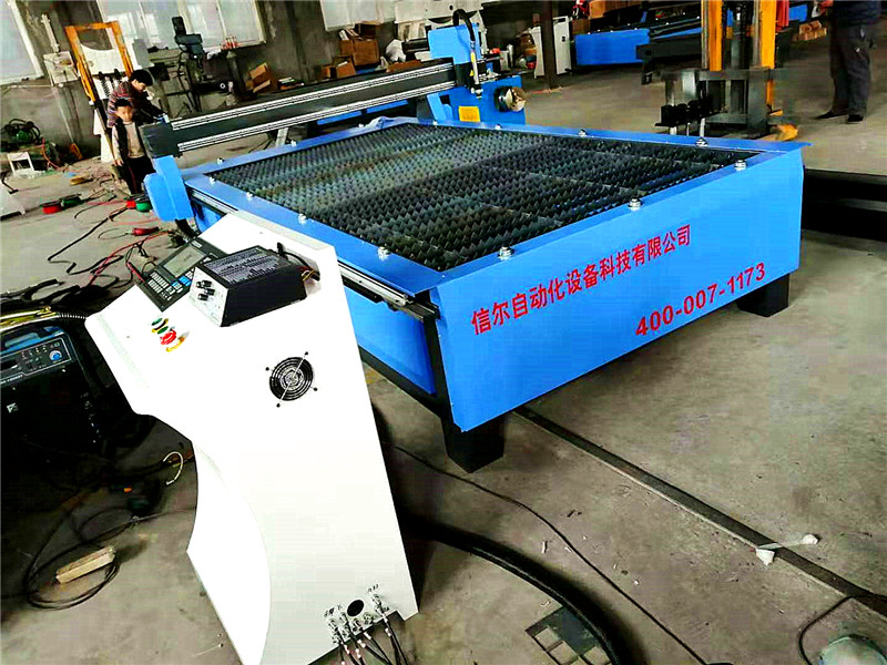 臺式數(shù)控切割機(jī)圖片005